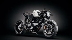 مدل سه بعدی موتورسیکلت Custom Cafe Fighter Bike